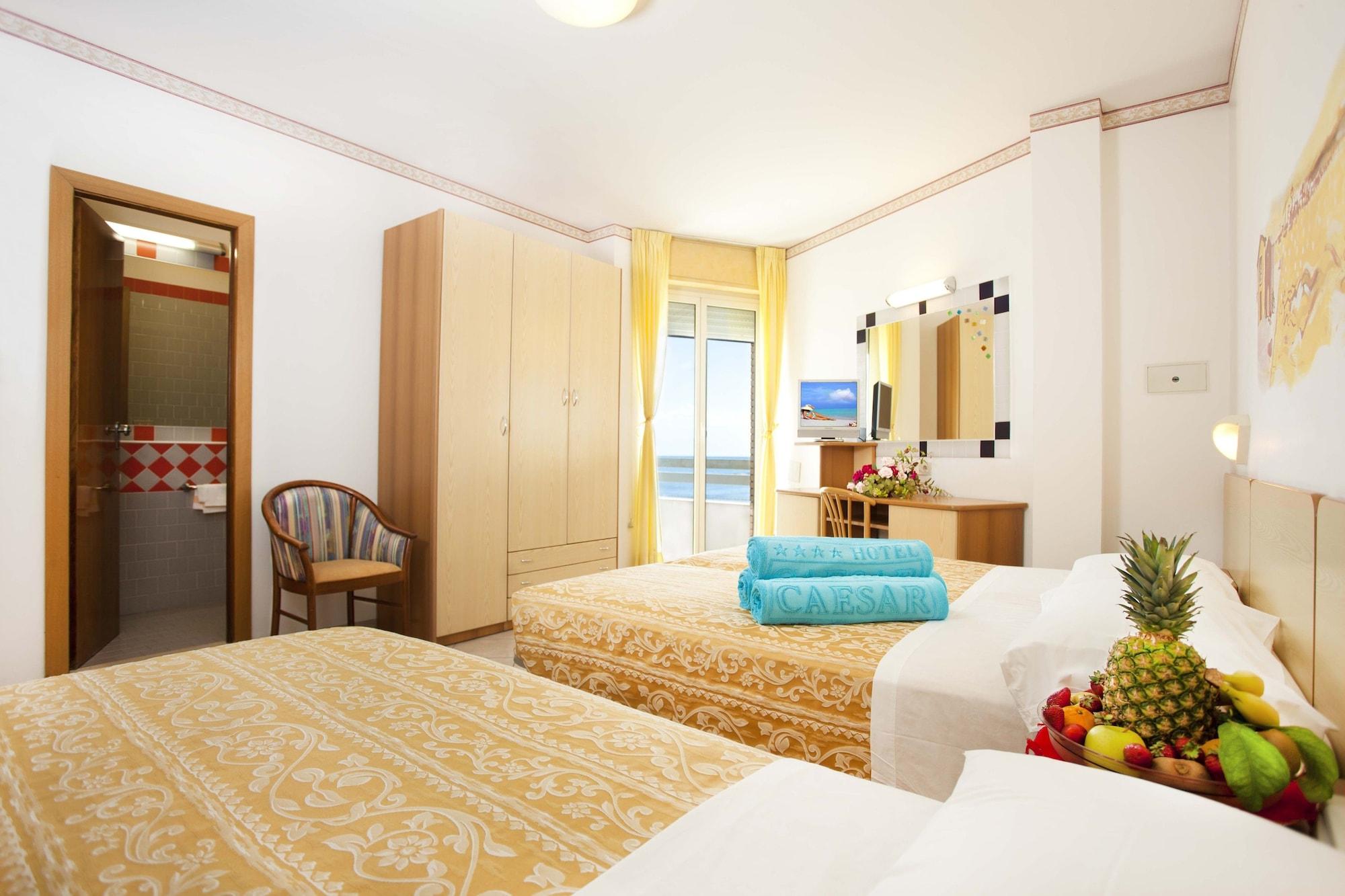Hotel Caesar Cesenatico Luaran gambar